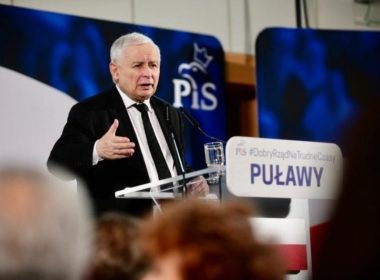 Kaczyński chce kupić Żabkę